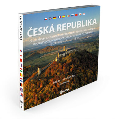 Česká republika letecky / kniha L.Sváček - střední formát  (9788073393144)