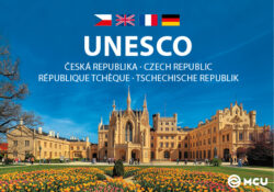 Česká republika UNESCO - L.Sváček (mini) 5,2 x 7,5 cm Č,A,N,R - Kniha fotografií Libora Sváčka v kolibřím vydání (74 x 52 mm, 23 g).